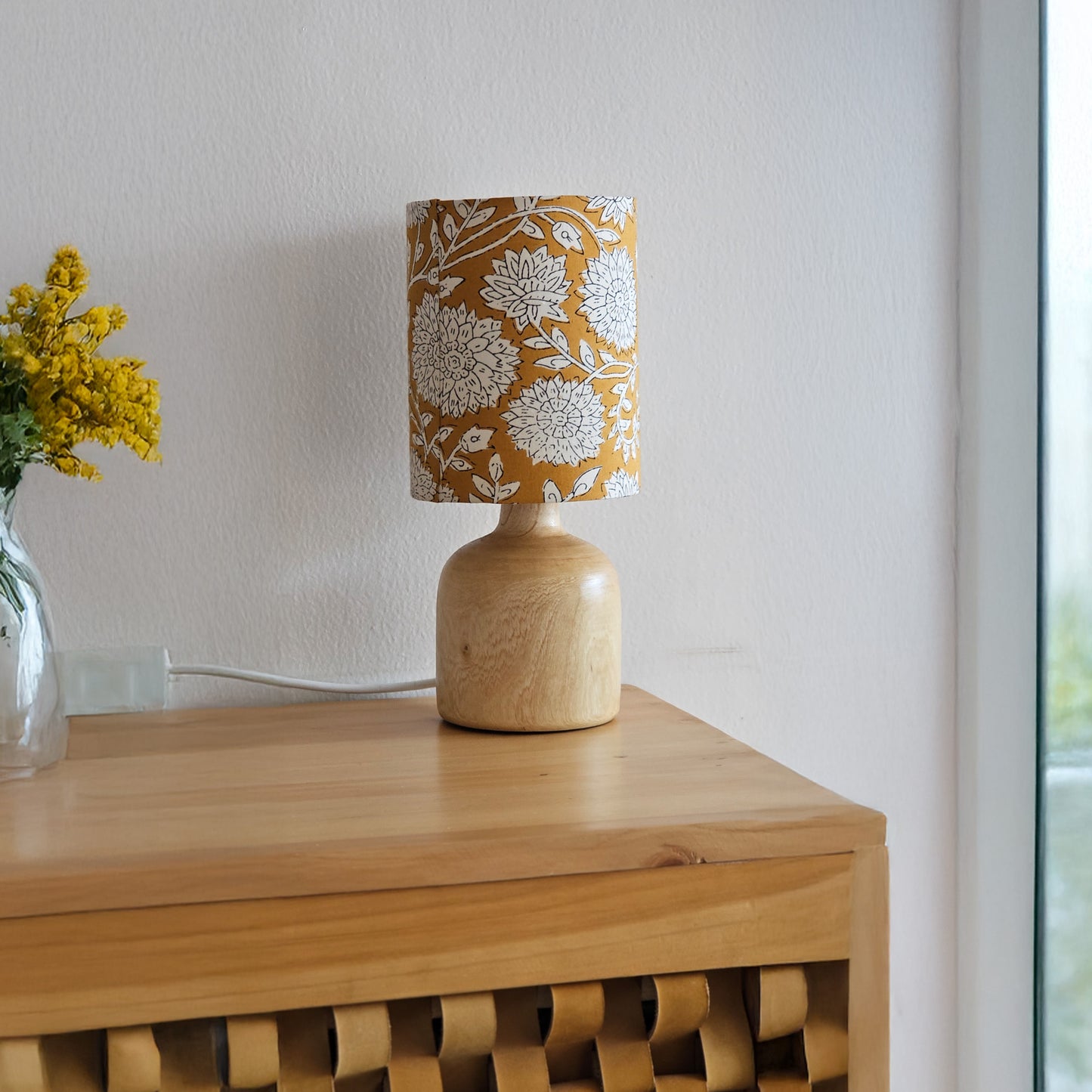 Marigold mini lamp